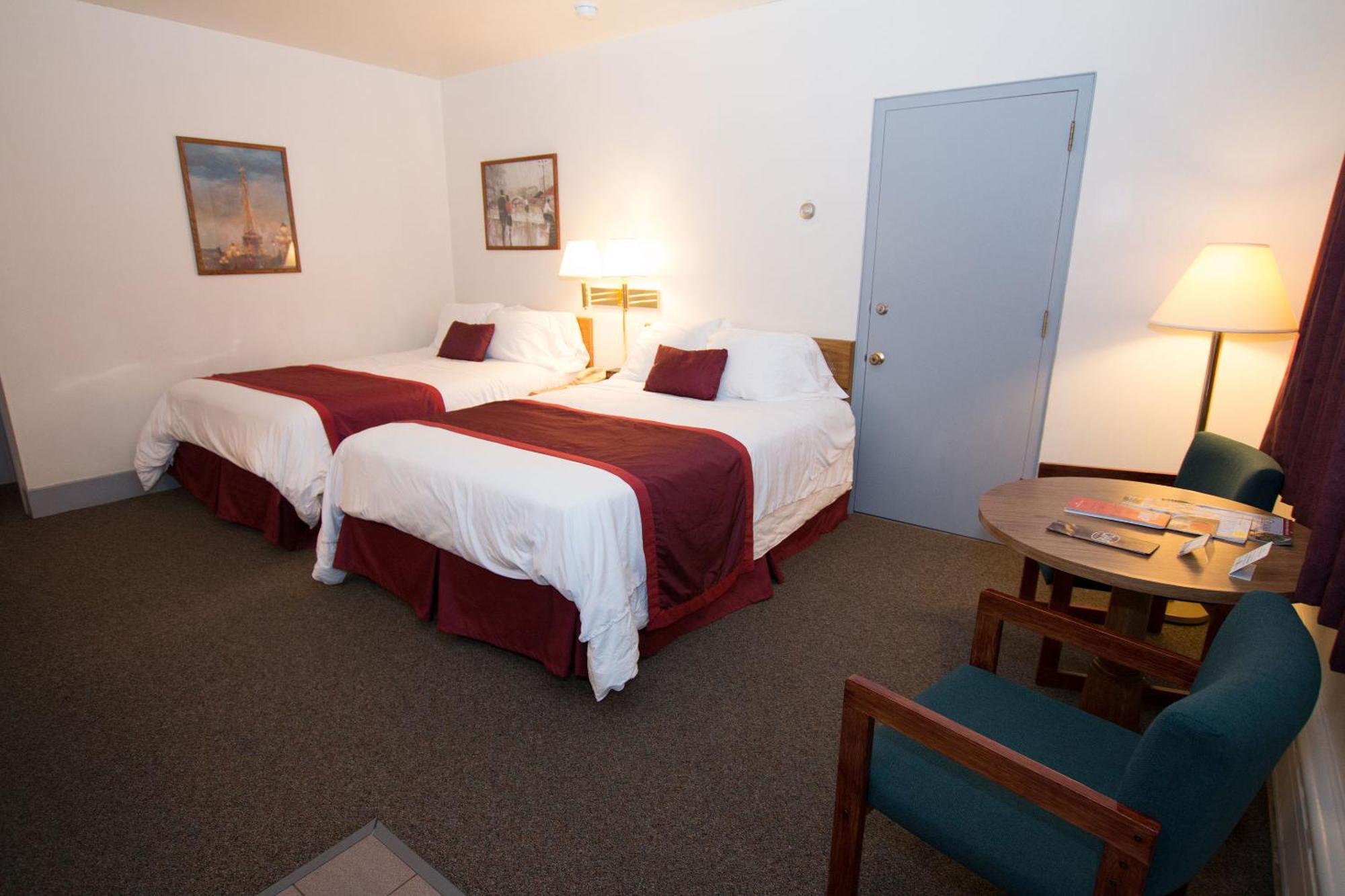 The Chalet Motel Mequon Zewnętrze zdjęcie