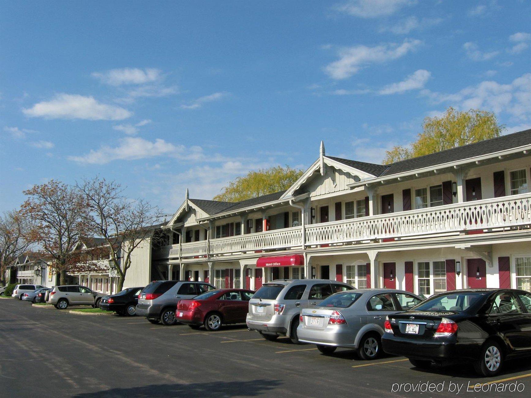 The Chalet Motel Mequon Zewnętrze zdjęcie