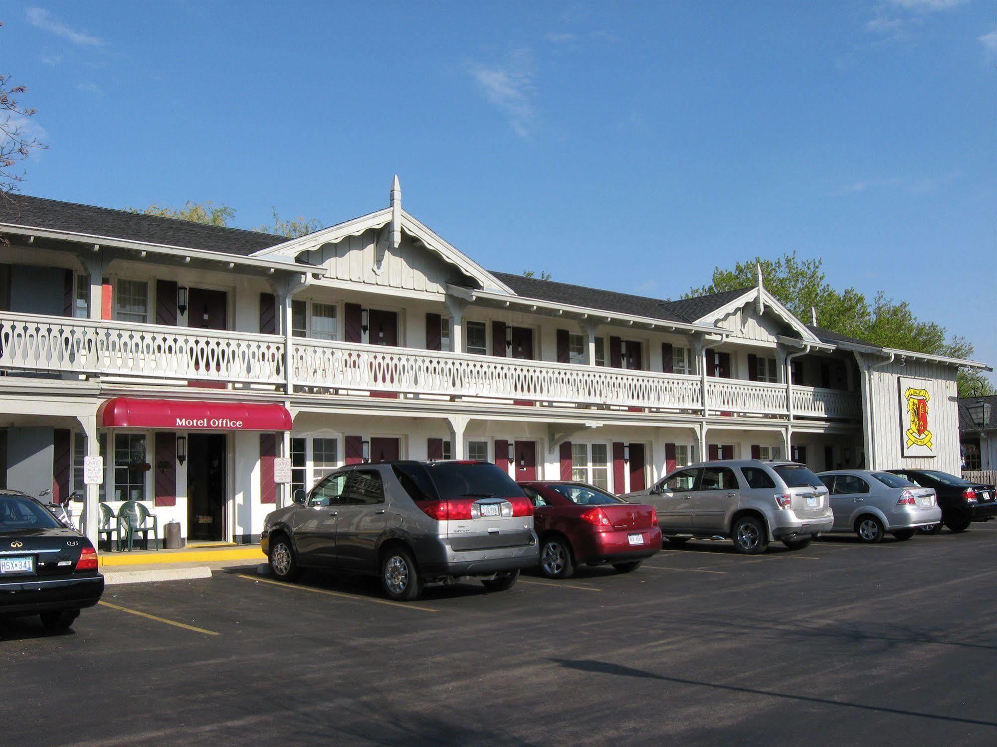 The Chalet Motel Mequon Zewnętrze zdjęcie